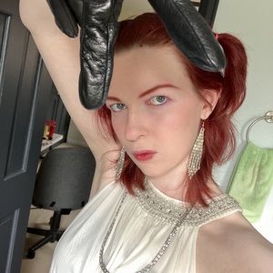 Meet your Posher, Annika